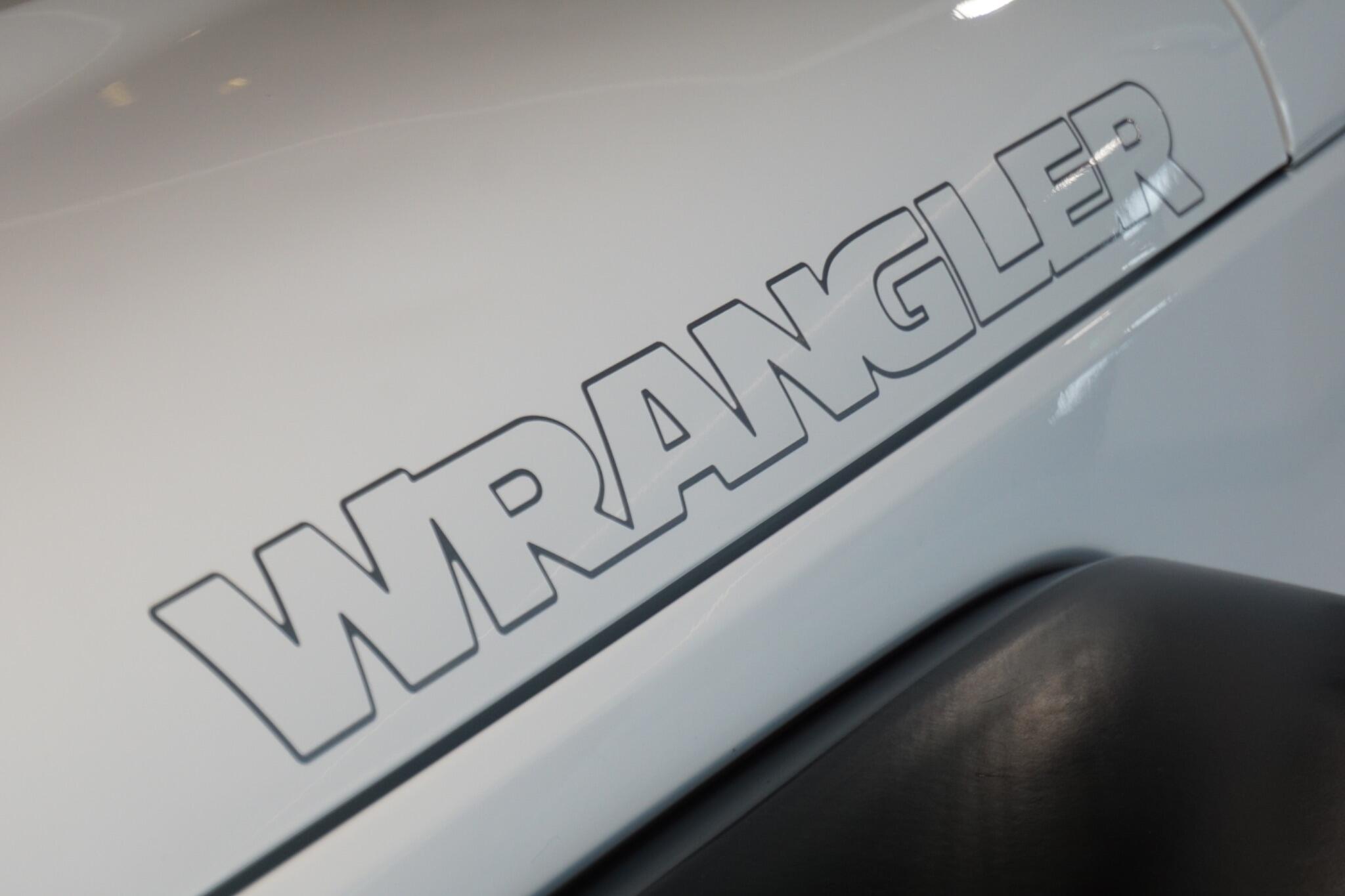Jeep Wrangler 3.6 V6 JK Edition SUV 4dr Petrol Auto 4WD Euro 6 (280 bhp)